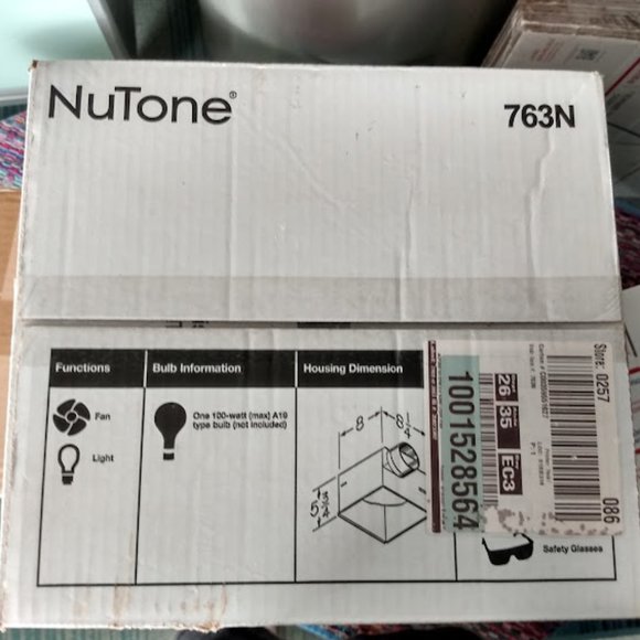 NUTONE Bathroom Ceiling Ventilation Exhaust Fan + Light (Model 763N)**NEW! - Picture 8 of 8